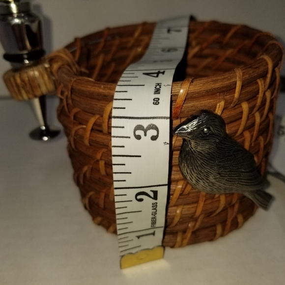 Rattan Wine Bottle Holder & Bird Stopper Basket Weave Unique Gift - Picture 10 of 12